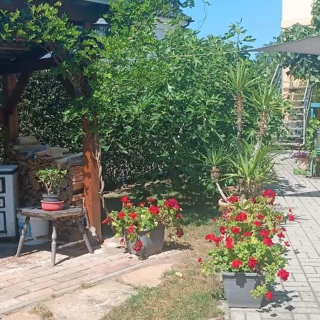 Апартаменты Marianna Денешдиаш