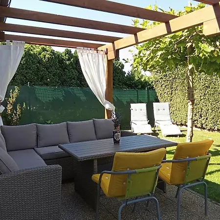 Апартаменты Marianna Денешдиаш