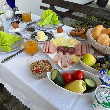 Marianna Апартаменты Денешдиаш